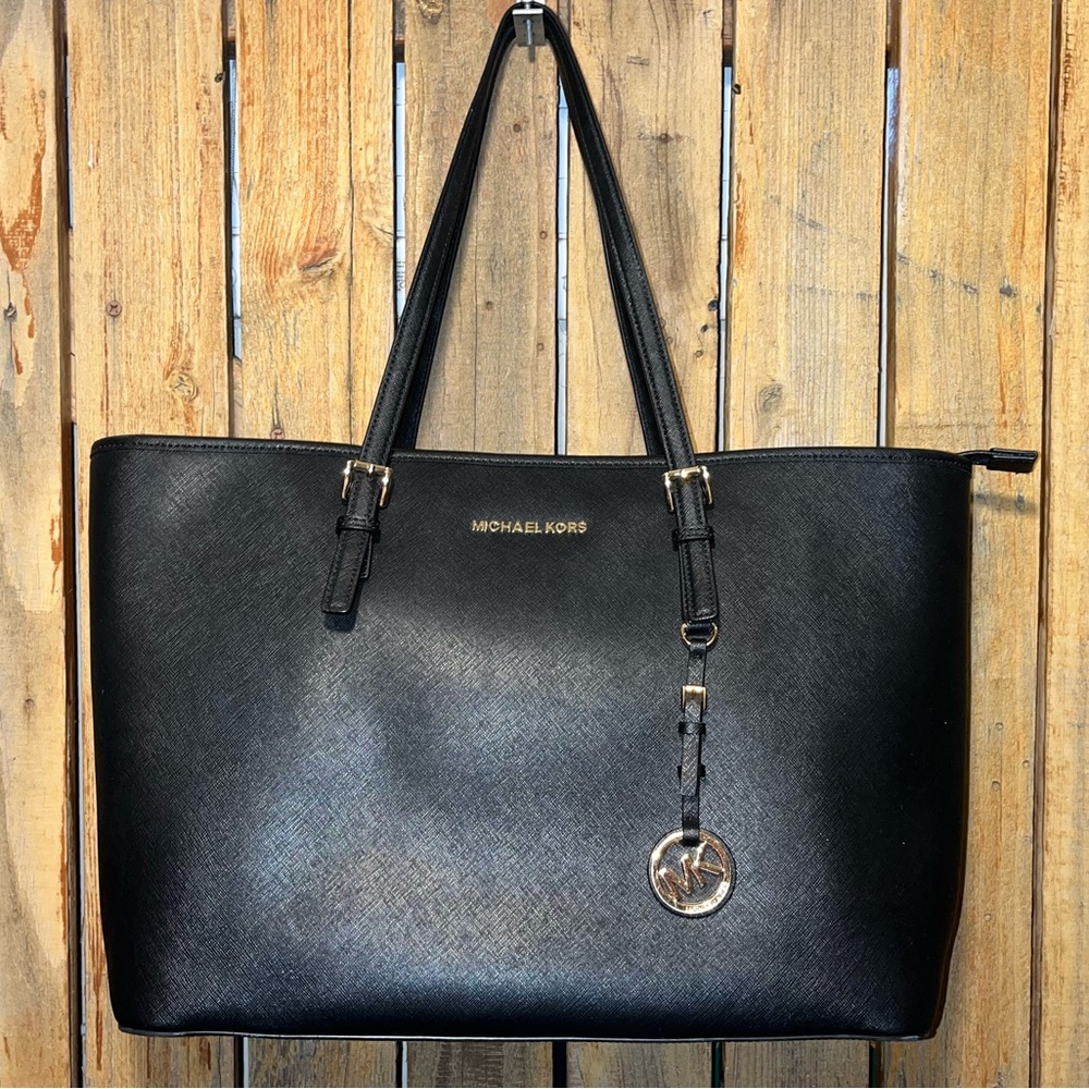 Micheal Kors Large Saffiano Leather Tote